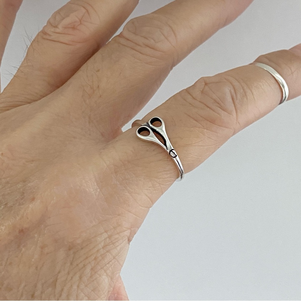 Sterling Silver Scissors Ring, Hairdresser Rings, Hair Stylist Jewelry, Barbers
